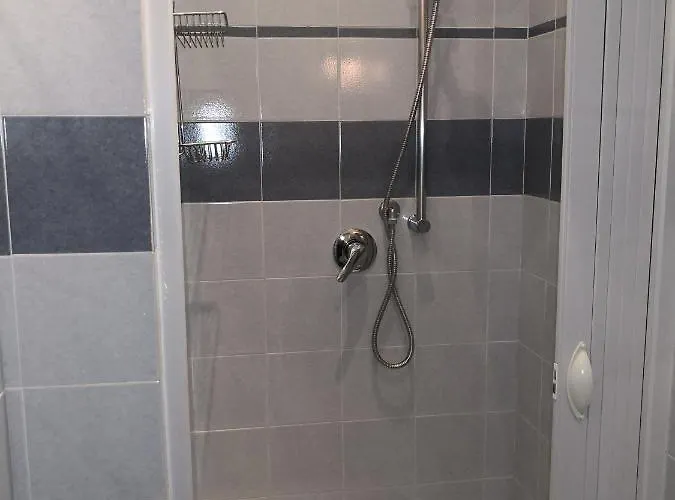 Trastevere Four Seasons Glorioso